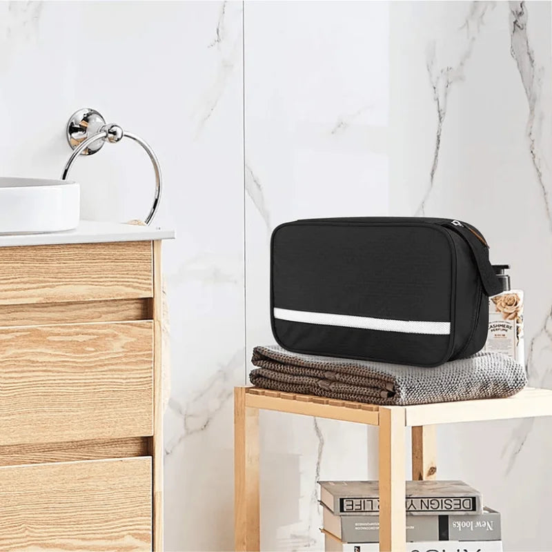 Trousse de Toilette Suspendue